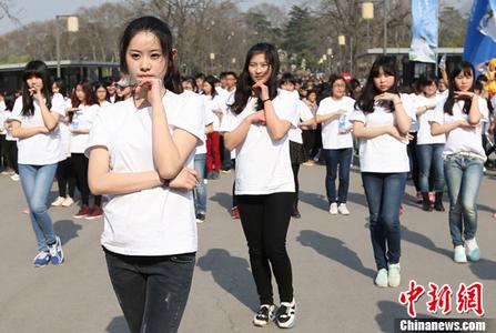 西甲-小蜘蛛传射格子马赛回旋破门 马竞5-0连场大胜